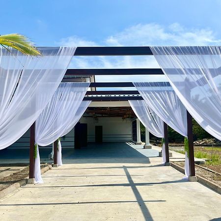Kanza Beach Inn Marang Exteriör bild
