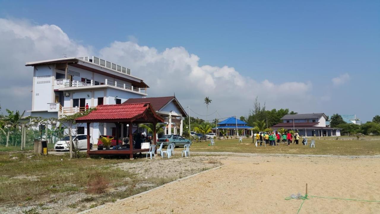 Kanza Beach Inn Marang Exteriör bild