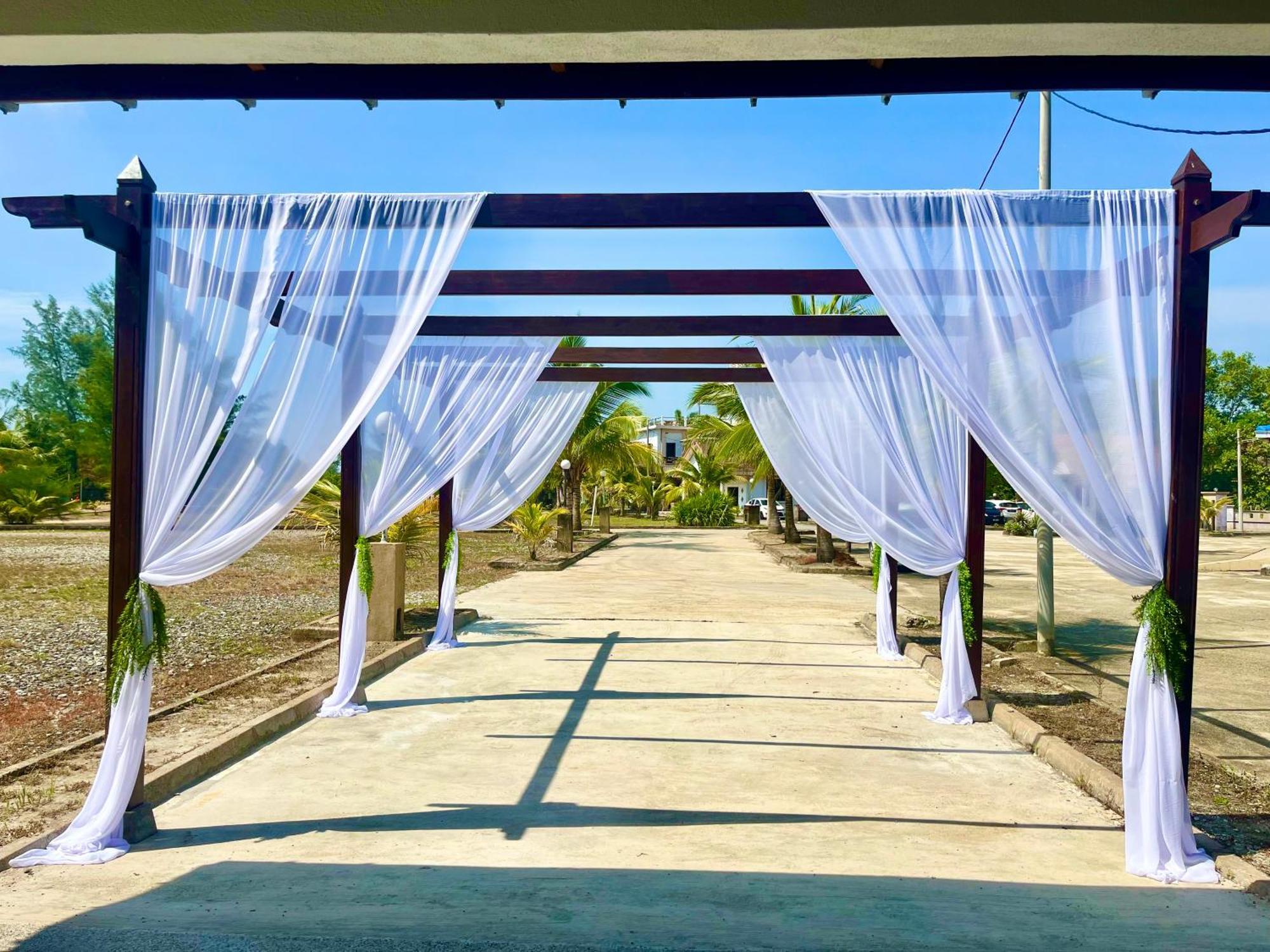 Kanza Beach Inn Marang Exteriör bild